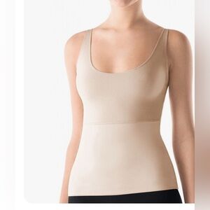 SPANX Hide & Seek body slimming tan body contouring woman plus size camisole 1X